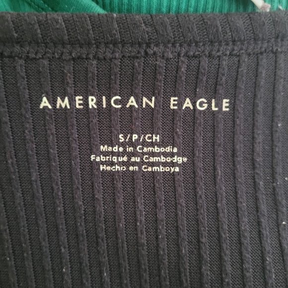 American Eagle Textured Vertical Lined, Long-sleeved Soft Black shirt small - Picture 3 of 8